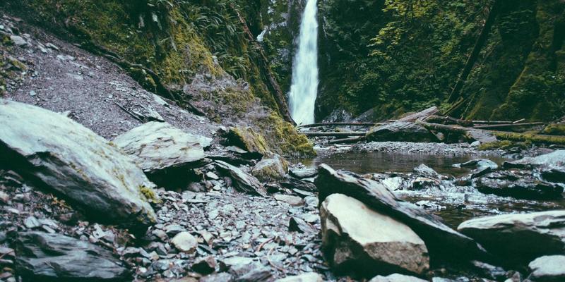 从E出名看线上推广:品牌策划案例中的营销战略拆解