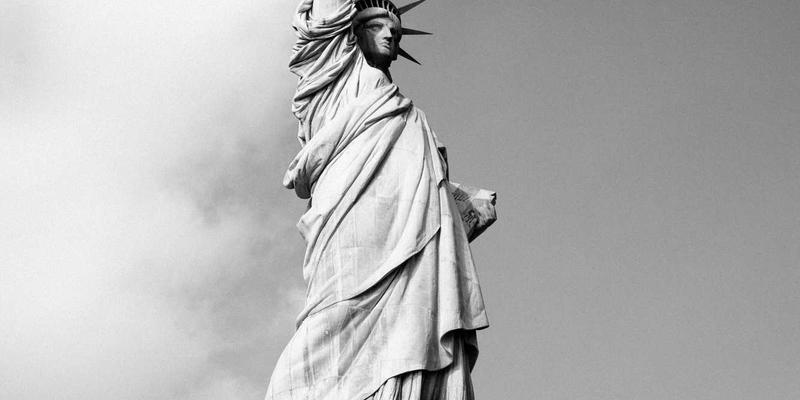 品牌社群运营：从用户到品牌共创者的深度关系培养 | 内容营销与SEO策略